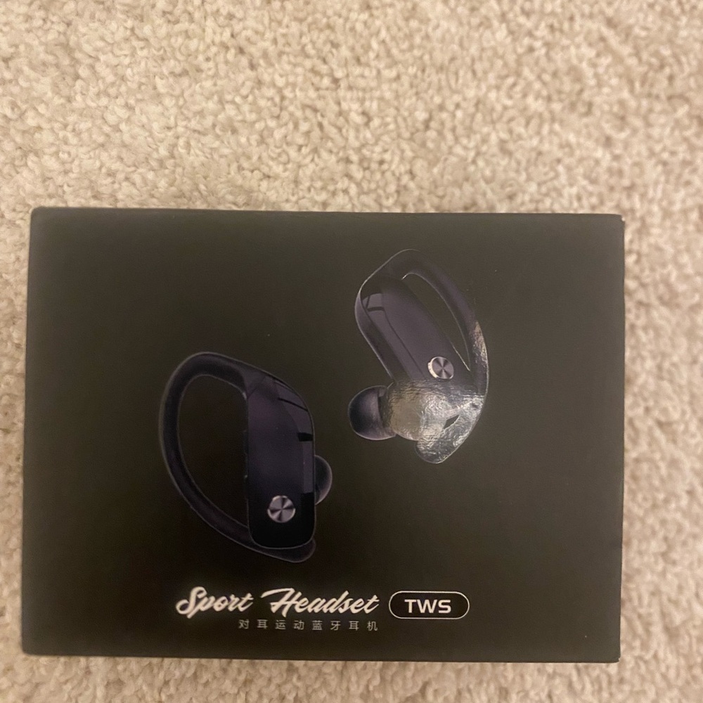 Bluetooth ear buds